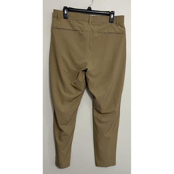 Fabletics Men's 31x32 The Only Pant Beige Chino Performance Straight Leg Pants - Picture 4 of 9